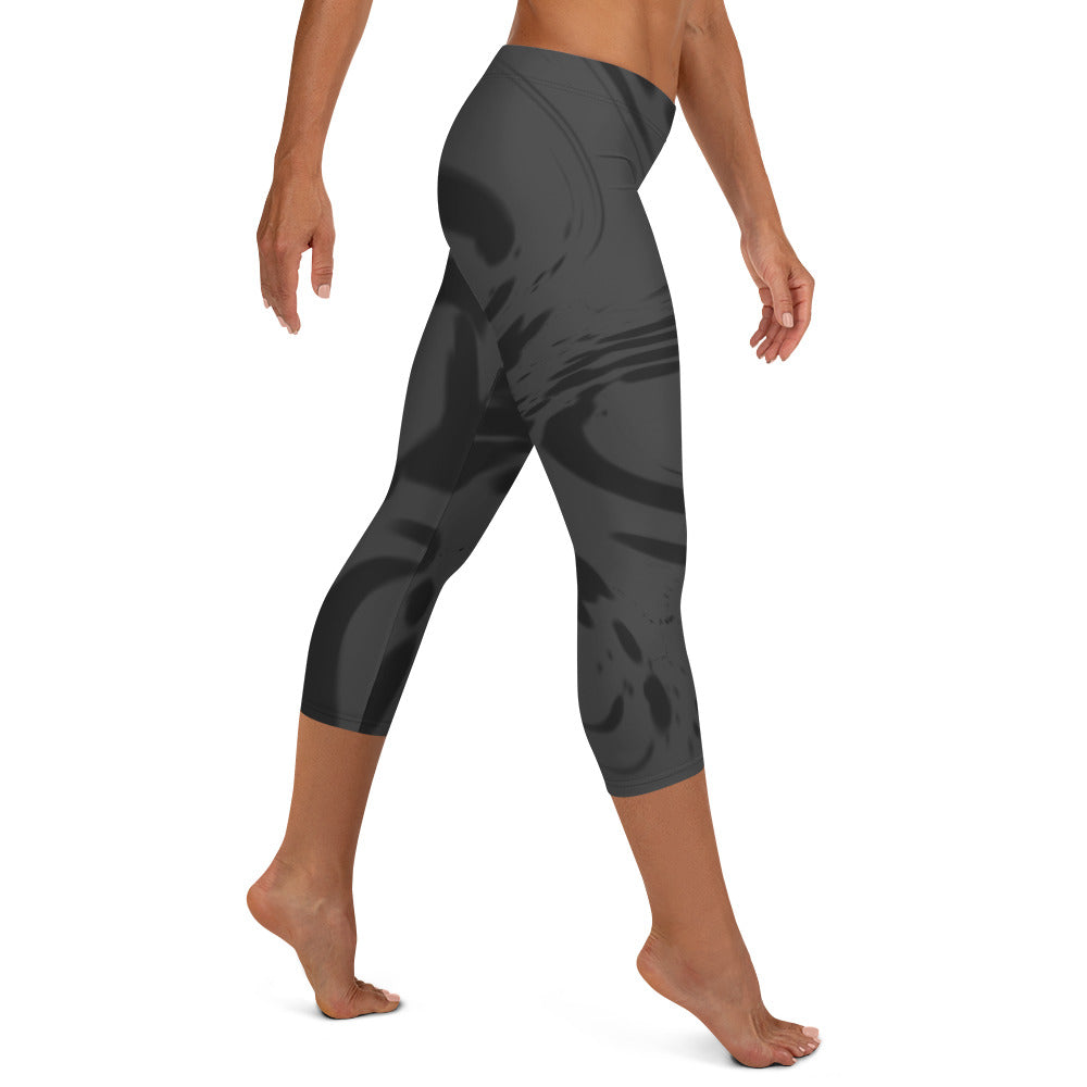 all-over-print-capri-leggings-white-right-677e44541bc2d.jpg