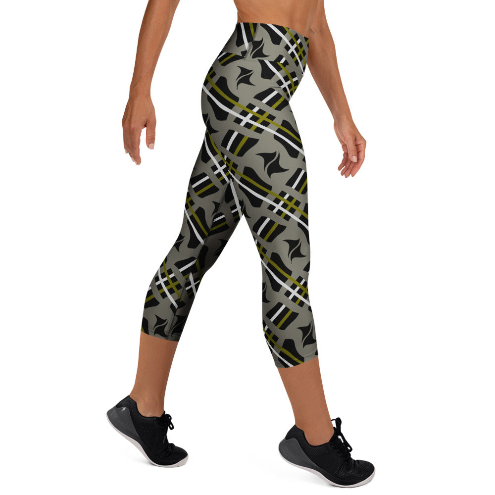 all-over-print-yoga-capri-leggings-white-right-681517fd80ef1.jpg
