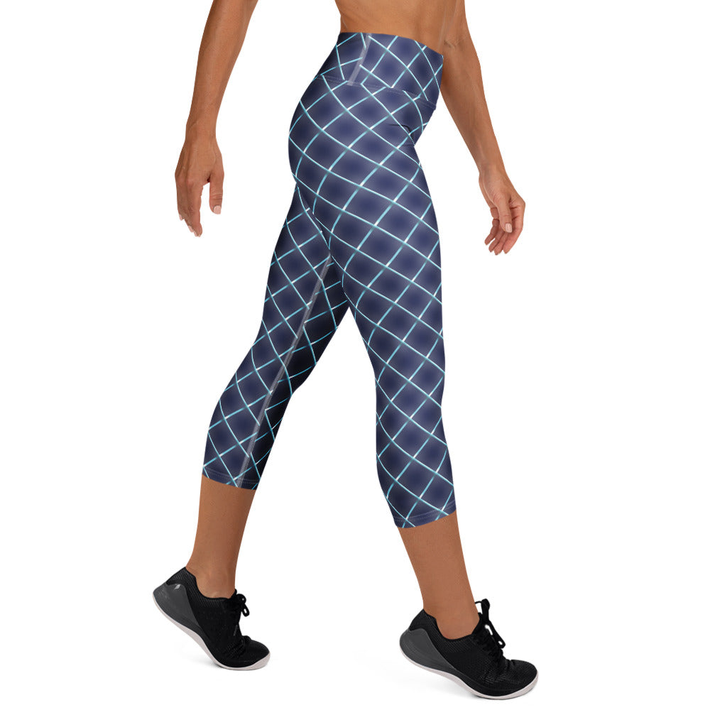 all-over-print-yoga-capri-leggings-white-right-68151d716c04d.jpg