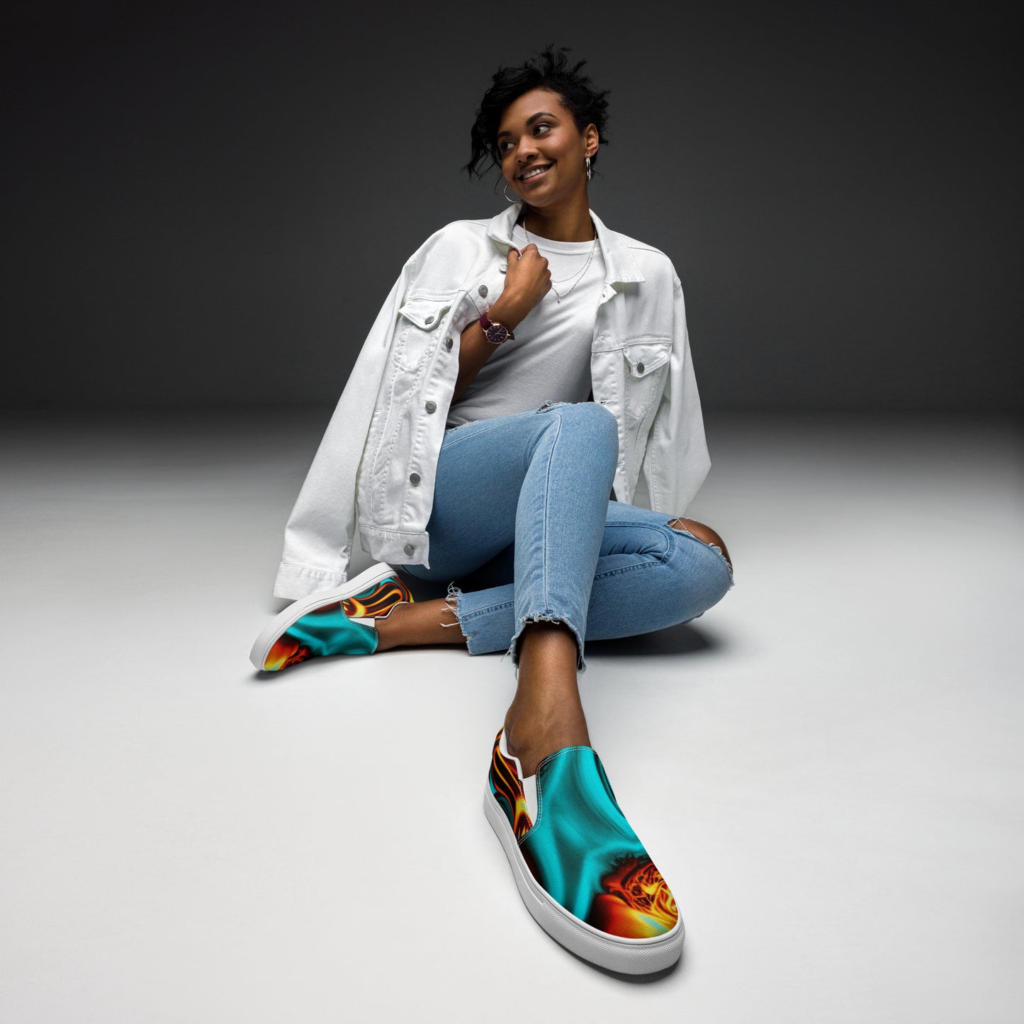 womens-slip-on-canvas-shoes-white-front-670d1ea0420c1.jpg