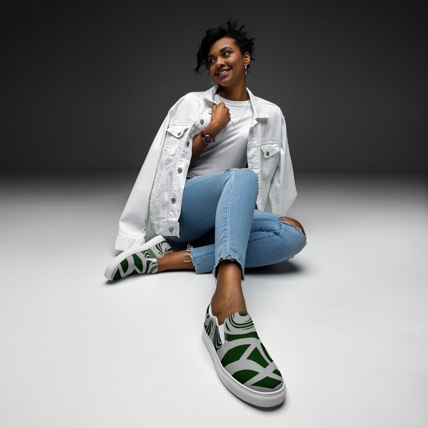 womens-slip-on-canvas-shoes-white-front-6710c00aebc0b.jpg