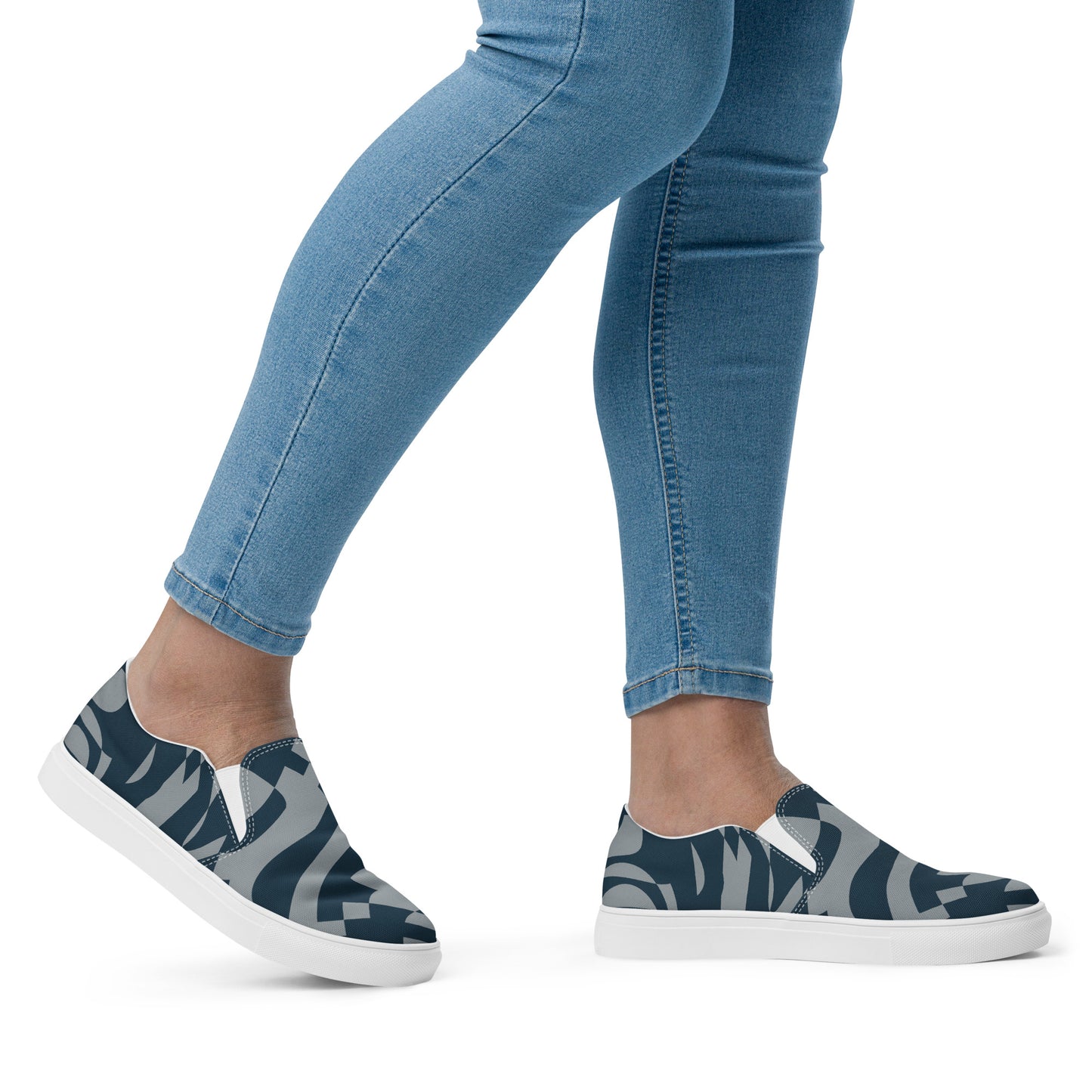 womens-slip-on-canvas-shoes-white-right-671a3f701245c.jpg