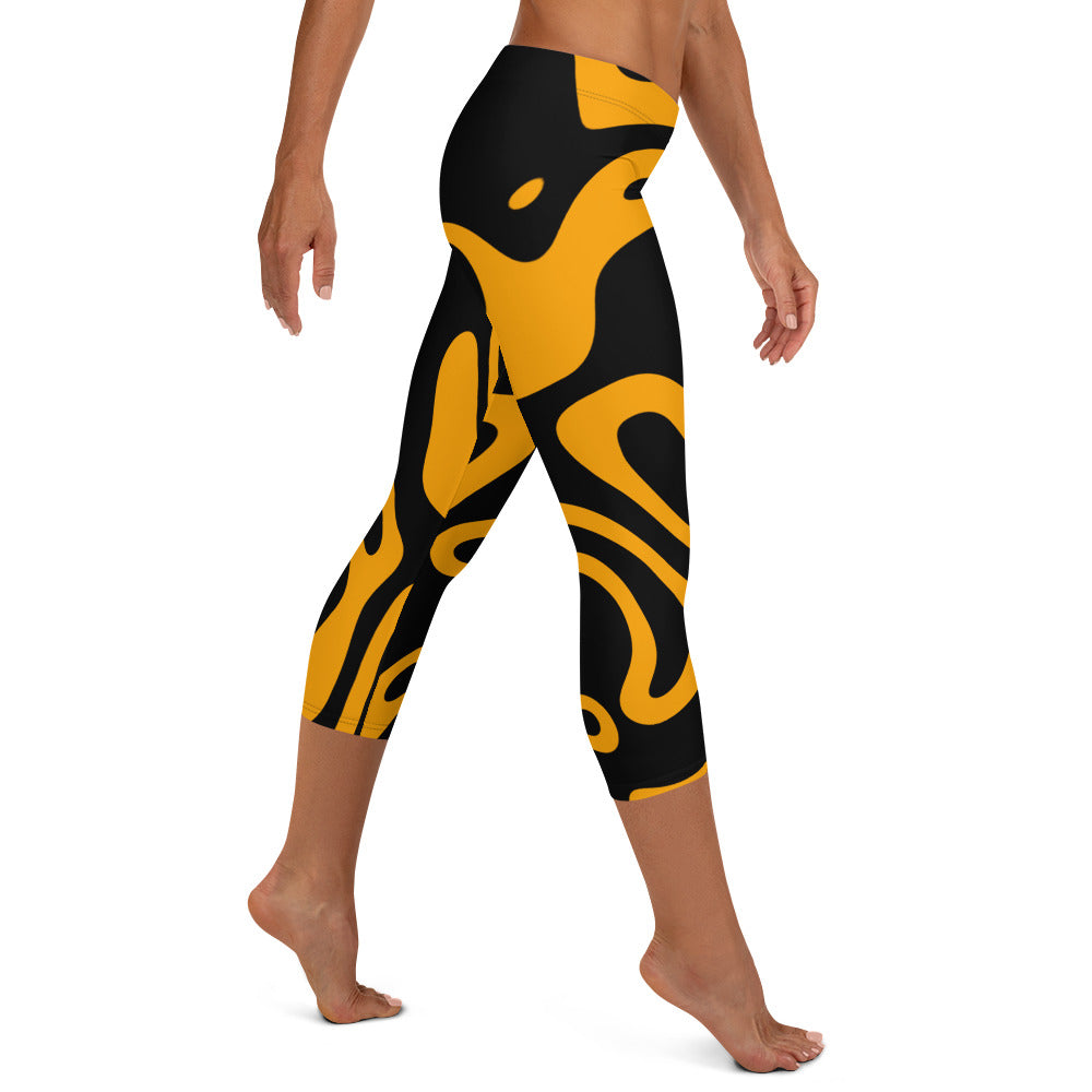 all-over-print-capri-leggings-white-right-677d2851397a2.jpg