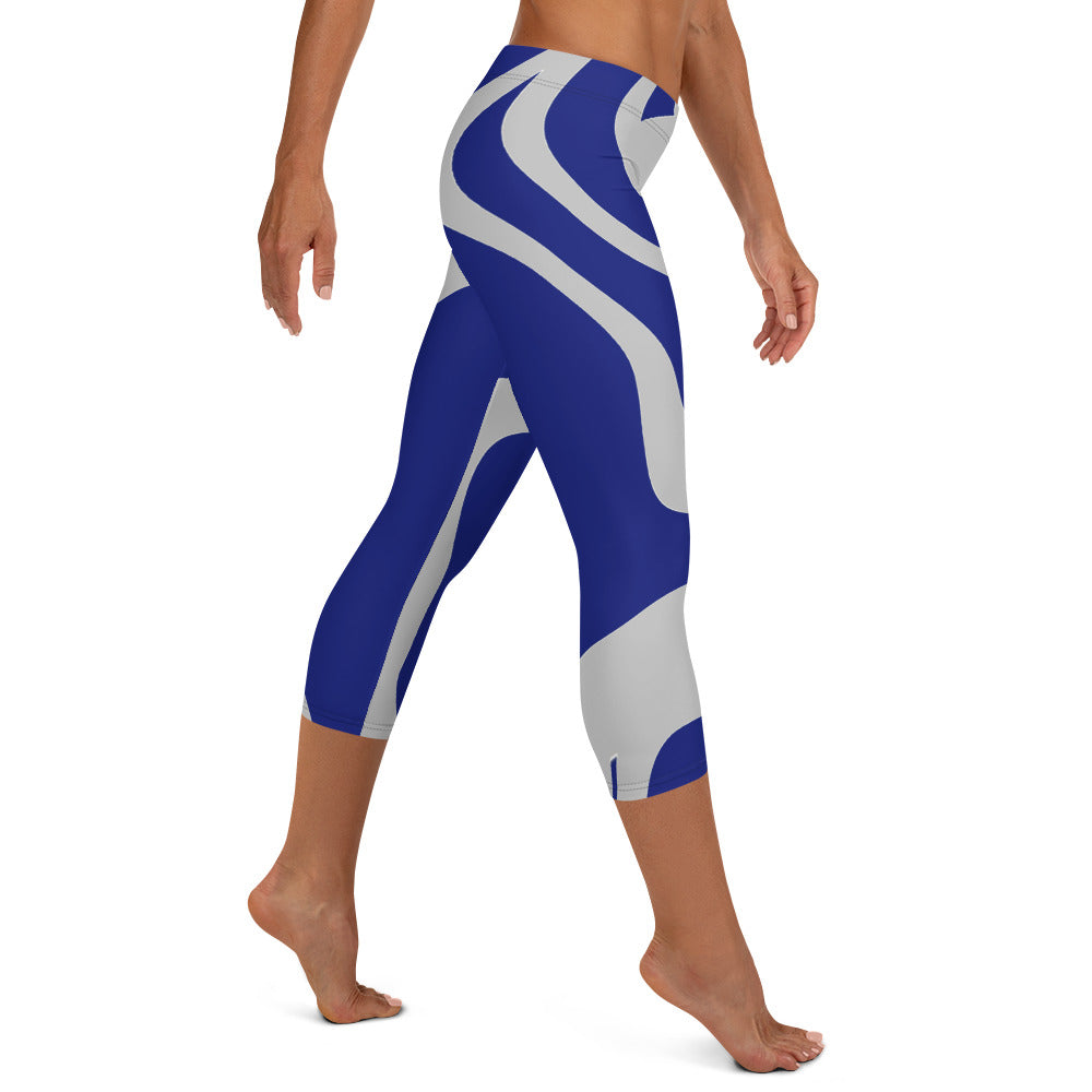 all-over-print-capri-leggings-white-right-677d28bea56cb.jpg