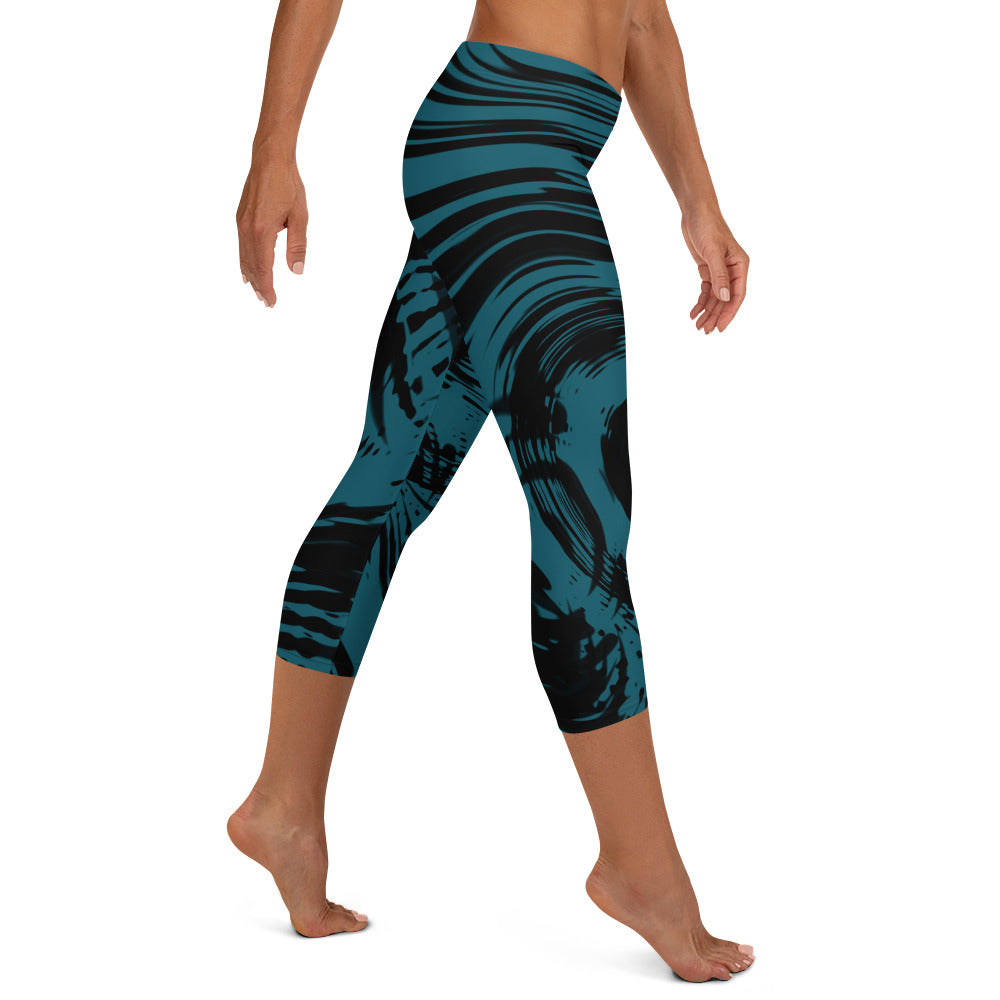 all-over-print-capri-leggings-white-right-677e45d015736.jpg
