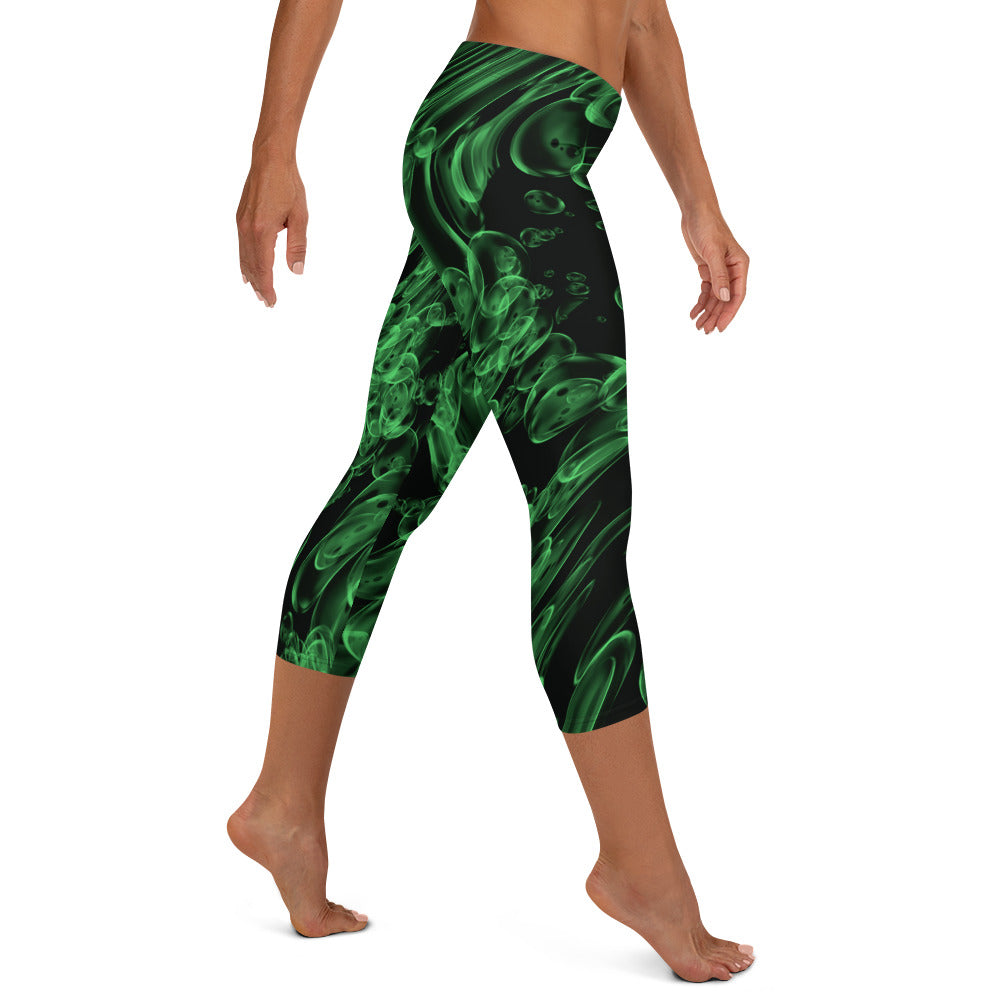 all-over-print-capri-leggings-white-right-677e464bf0fc5.jpg