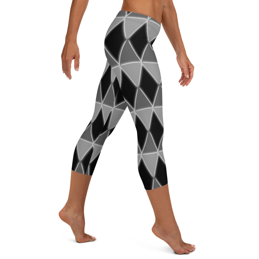 all-over-print-capri-leggings-white-right-67dd51a310804.jpg