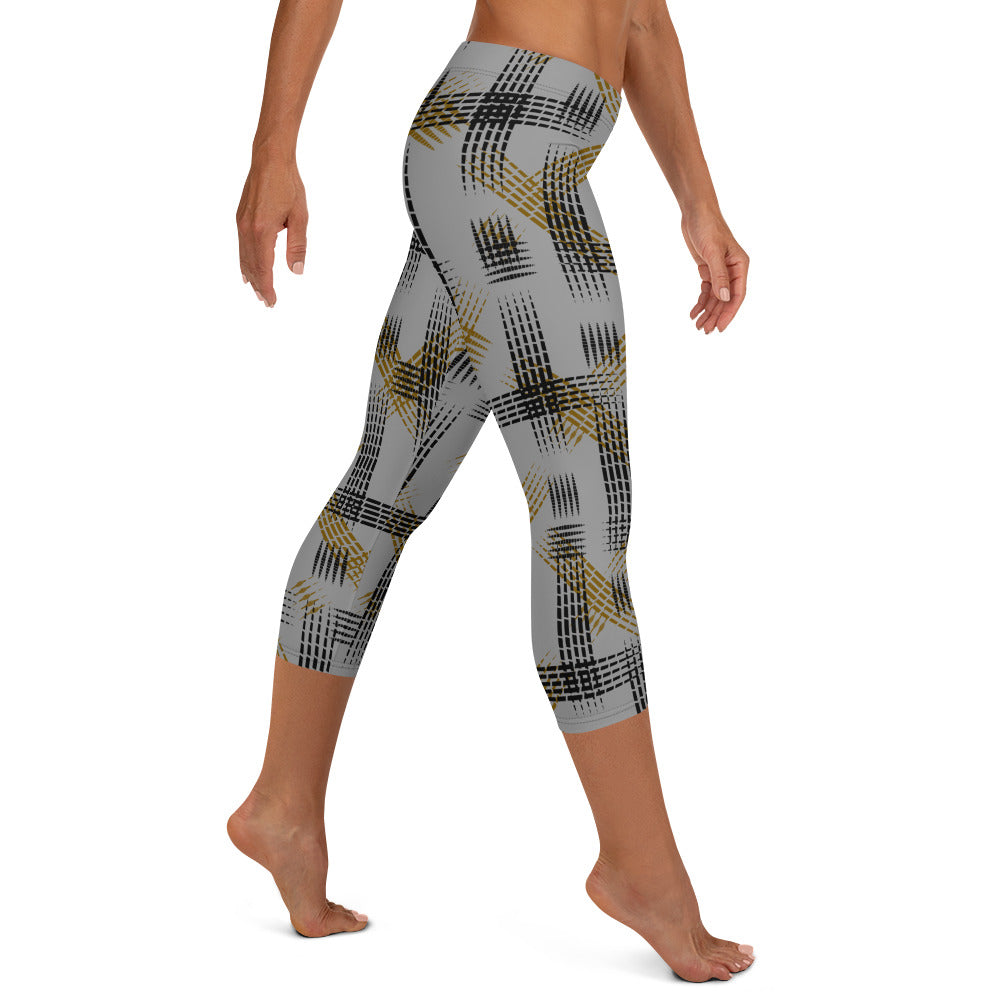 all-over-print-capri-leggings-white-right-67dd64ec2a43d.jpg