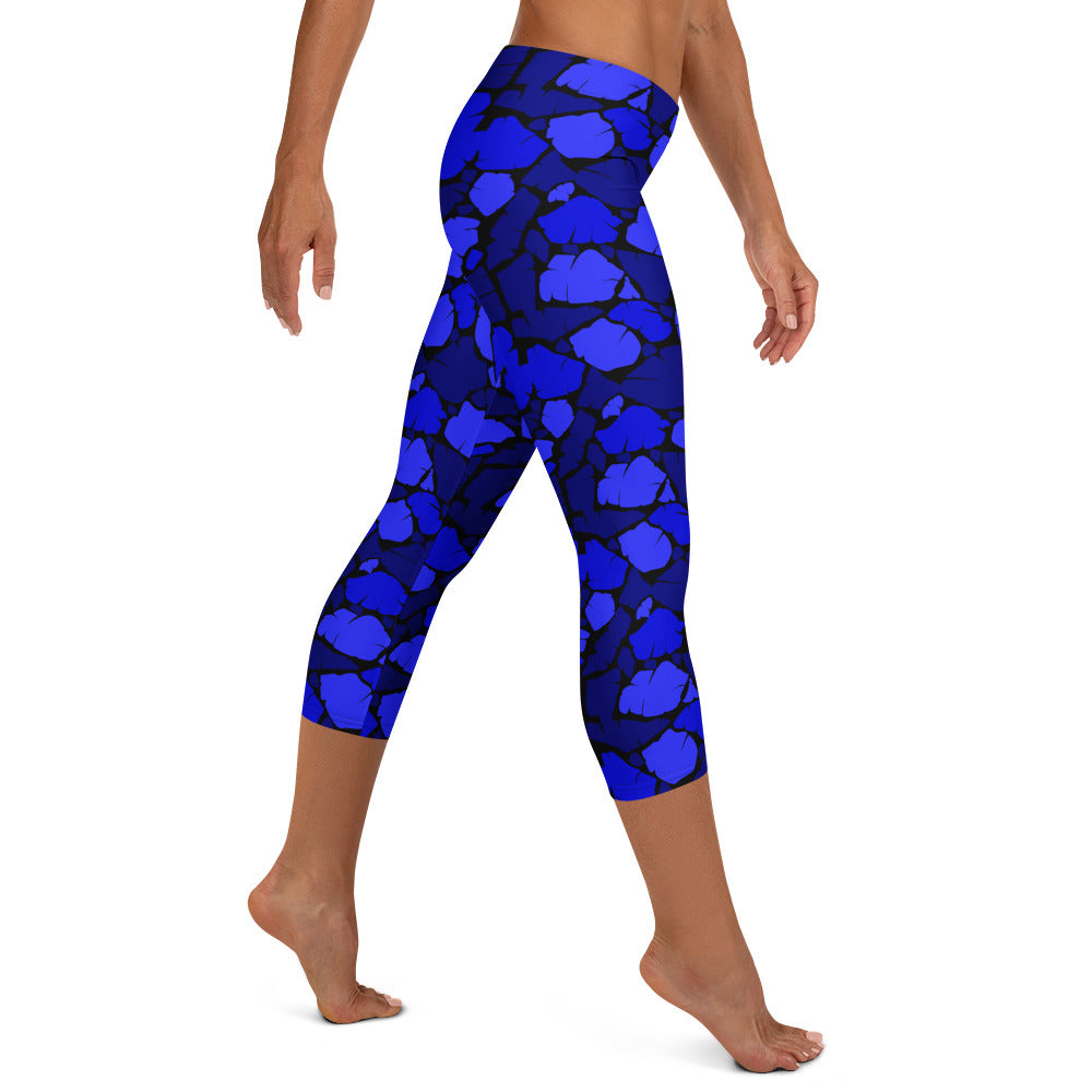 all-over-print-capri-leggings-white-right-67fa3b8a9b919.jpg
