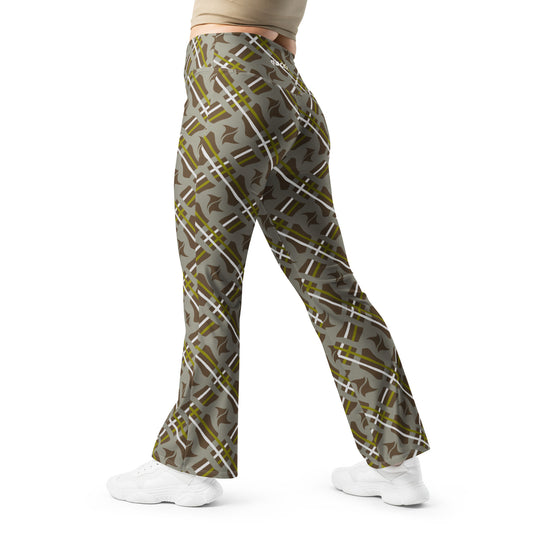 all-over-print-flare-leggings-white-back-67ee3c03b3bc4.jpg