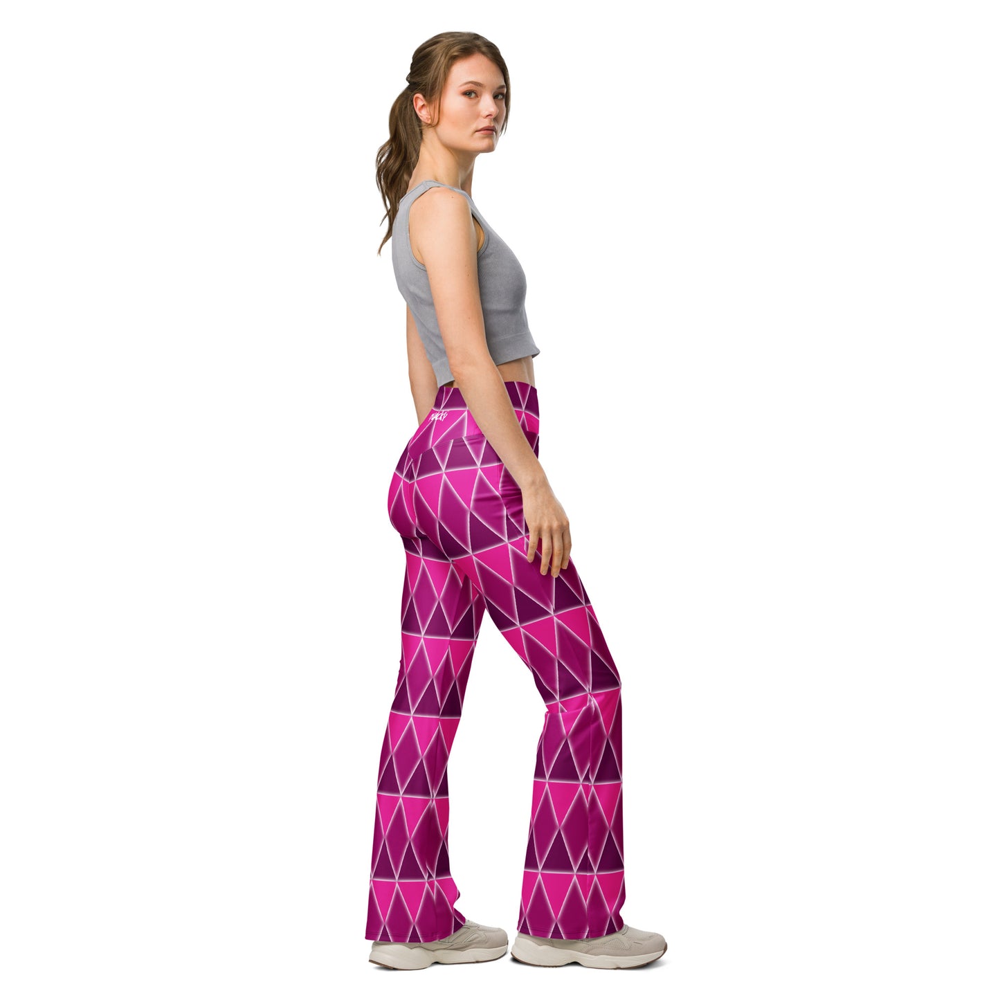all-over-print-flare-leggings-white-right-67f4e620b6a24.jpg