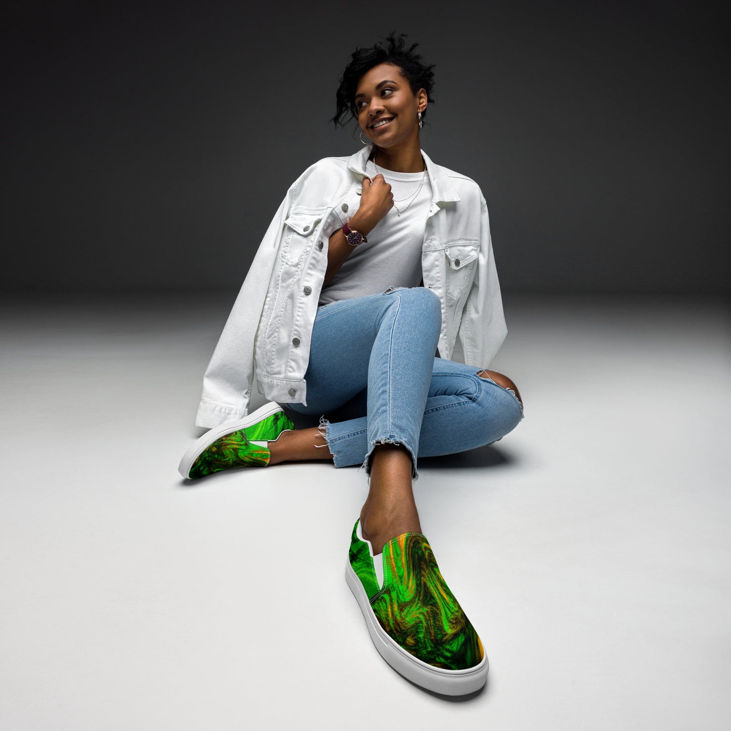womens-slip-on-canvas-shoes-white-front-670d1c9cef960.jpg
