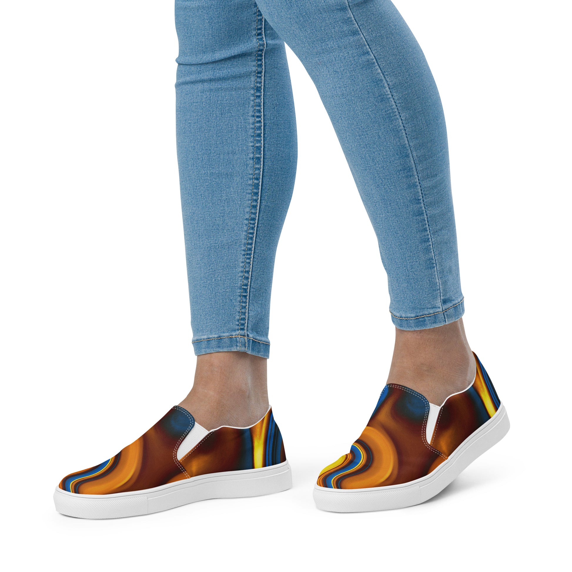womens-slip-on-canvas-shoes-white-front-670dfcdc47b6d.jpg