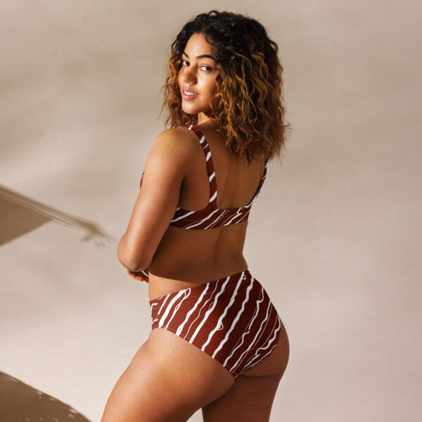 High-waisted bikini Qvacky Model 556CF - Image 2